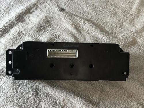 Climate control RENAULT KOLEOS I (HY_) 2.0 dCi 4x4 (HY0K) | BP22854682I5