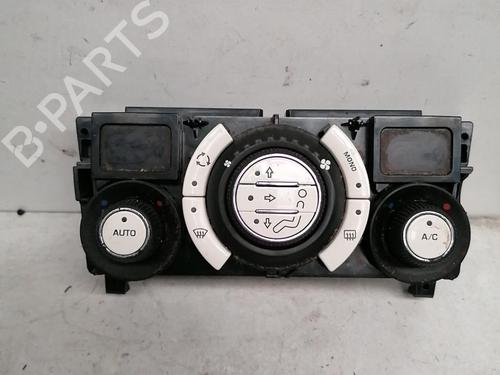 climate-control-citroen-c3-picasso-sh_-16-hdi-90-00006452q2-2008-22853999 main image
