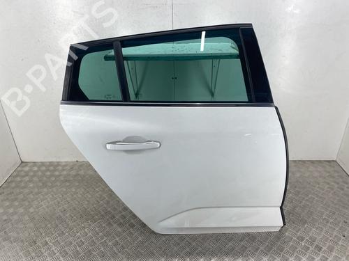 right-rear-door-renault-megane-iv-grandtour-k9amn_-2016-39111859 main image