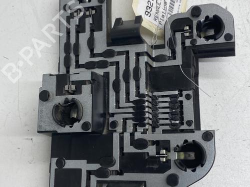 Used Lamp holder Lamp holder RENAULT MEGANE I (BA0/1_) 1.6 16V (BA04, BA0B, BA11, BA1J, BA16, BA19, BA1K, BA1V,... (107 hp) 22860476 22860476