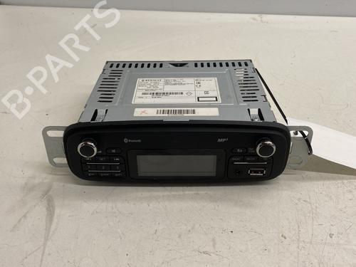 Bilradio RENAULT CLIO IV (BH_) 1.2 16V (73 hp) 23209655