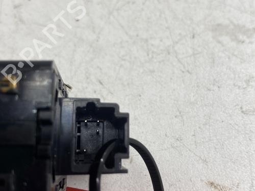 Used Left front window switch Left front window switch RENAULT ARKANA I (LCM_, LDN_) 1.6 E-TECH 145 (LDMU) (143 hp) 27819119 27819119