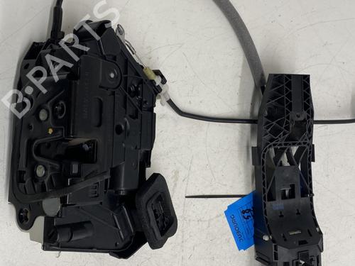 Front right lock VW POLO V (6R1, 6C1) 1.2 TDI | BP26683642C97 