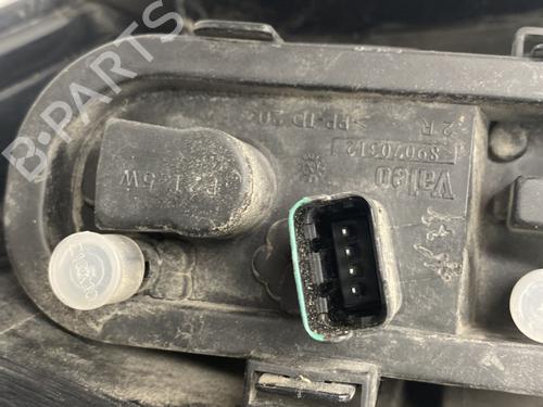 Used Right taillight Right taillight 25910418 25910418