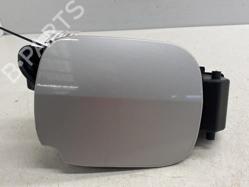 Used Fuel flap RENAULT CLIO III (BR0/1, CR0/1) 1.2 16V (BR02, BR0J, BR11, CR02, CR0J, CR11) (75 hp) 31584254