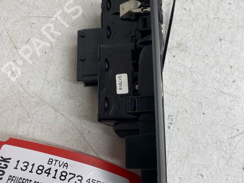 Used Left front window switch Left front window switch PEUGEOT 208 I (CA_, CC_) 1.5 BlueHDI 100 (102 hp) 38926023 38926023