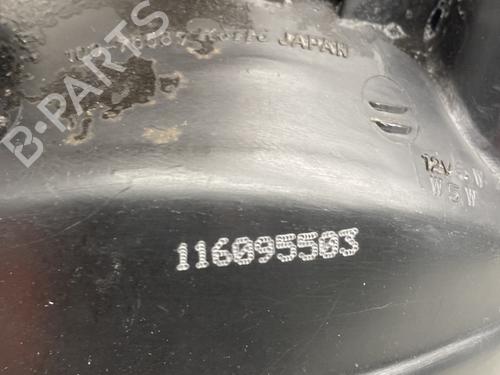 Used Right headlight Right headlight TOYOTA COROLLA Liftback (_E11_) 1.4 (EE111_, EE111R) (86 hp) 31275217 31275217