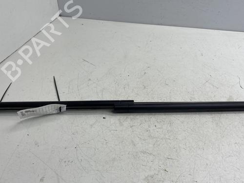 Used Tailgate lift support NISSAN JUKE (F15) 1.5 dCi (110 hp) 29528826