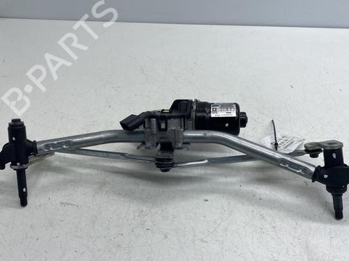 Used Front wiper motor PEUGEOT 2008 II (UD_, US_, UY_, UJ_, UR_, UC_) 1.2 PureTech 100 (USHNK) (101 hp) 26274547