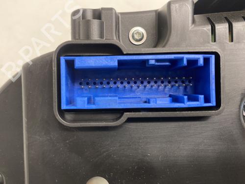 Used Instrument cluster Instrument cluster OPEL CORSA E (X15) 1.0 (08, 68) (90 hp) 25472826 25472826