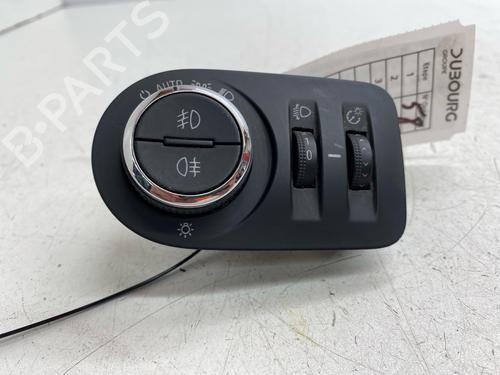 Used Headlight switch Headlight switch 37663143 37663143