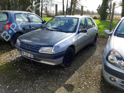 Brugte PEUGEOT 306 Hatchback (7A, 7C, N3, N5) 1.6 (89 hp) 3496907