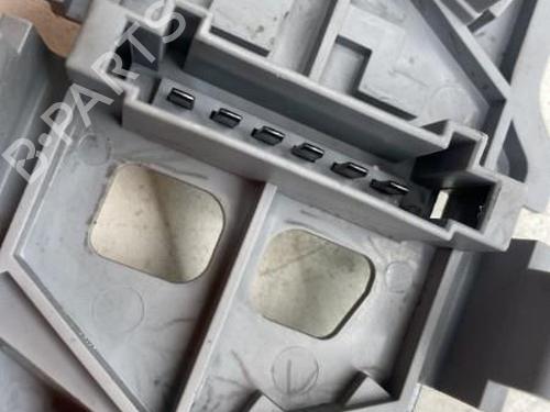 Used Lamp holder MERCEDES-BENZ A-CLASS (W169) A 170 (169.032, 169.332) (116 hp) 22863071