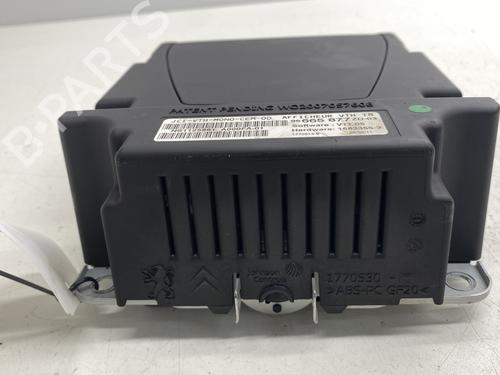 Used Display monitor PEUGEOT 3008 I MPV (0U_) 1.6 THP (156 hp) 22860359