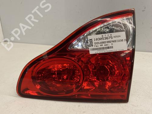 Used Right tailgate light Right tailgate light TOYOTA AVENSIS VERSO (_M2_) 2.0 D (CLM20_, CLM20R) (116 hp) 26683450 26683450