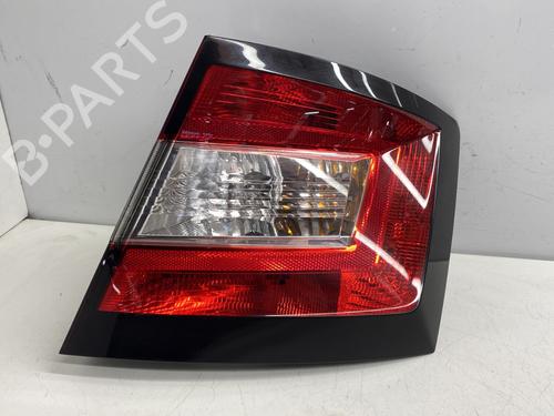 Used Right taillight SKODA FABIA III (NJ3) 1.0 (60 hp) 29139122