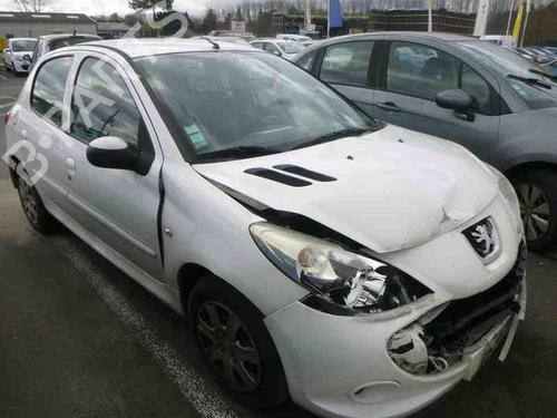 Left mirror PEUGEOT 206+ (2L_, 2M_) 1.4 HDi eco 70 | BP22855340C26