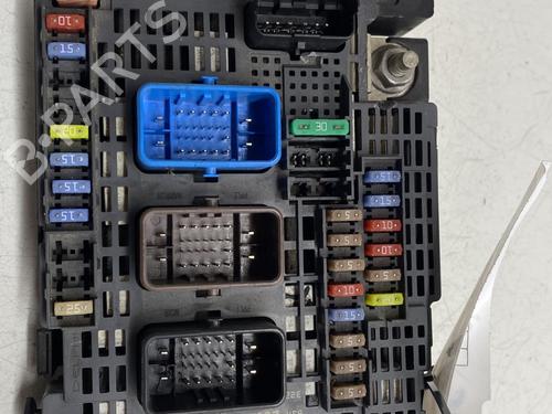 Used Fuse box PEUGEOT 508 SW I (8E_) 2.0 BlueHDi 180 (180 hp) 28102279