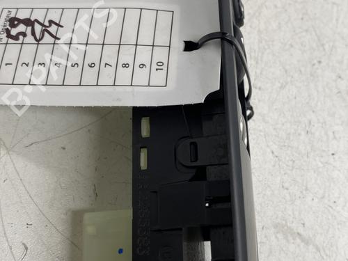 Used Switch Switch CITROËN C3 II (SC_) 1.4 HDi 70 (SC8HZC, SC8HR0, SC8HP4) (68 hp) 29299428 29299428