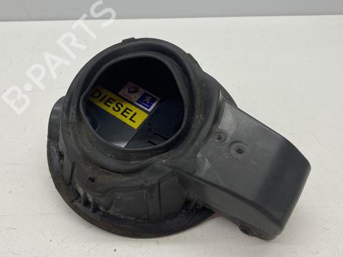 Used Fuel flap PEUGEOT 207 (WA_, WC_) 1.4 HDi (68 hp) 22851565