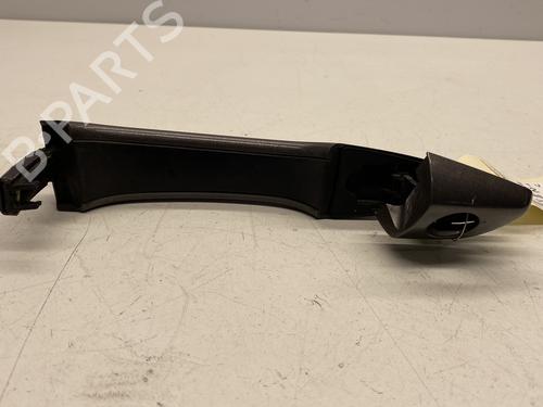 Used Front left exterior door handle Front left exterior door handle PEUGEOT 308 II (LB_, LP_, LW_, LH_, L3_) 1.6 BlueHDi 120 (120 hp) 22849798 22849798