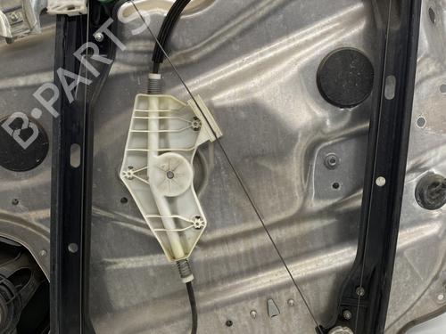 Front left window mechanism MERCEDES-BENZ C-CLASS (W204) C 200 CDI (204.007, 204.006) | BP32204299C22