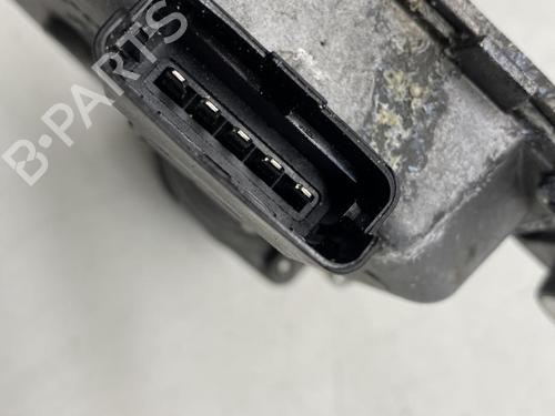 Used Front wiper motor CITROËN C4 Picasso I MPV (UD_) 1.6 HDi (109 hp) 22849592