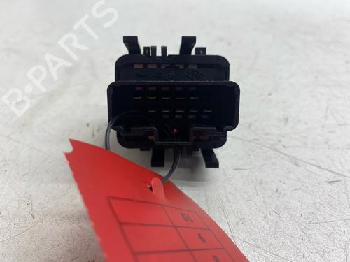 Used Left front window switch Left front window switch 38186526 38186526