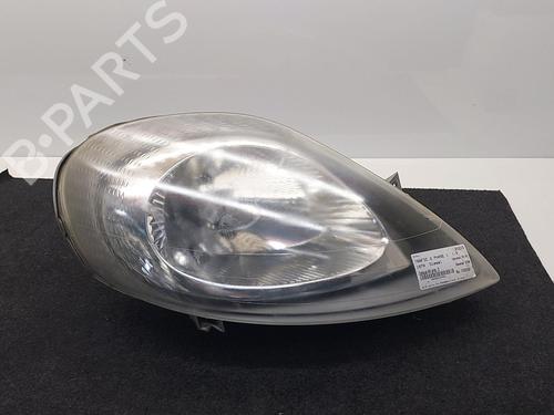 Used Right headlight RENAULT TRAFIC II Van (FL) 1.9 dCi 100 (FL0C) (101 hp) 22854757