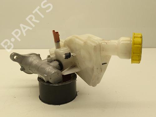 Used Brake master cylinder PEUGEOT 208 I (CA_, CC_) 1.6 HDi (114 hp) 22858300