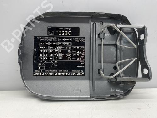 Fuel flap MERCEDES-BENZ CLK (C209) CLK 320 CDI (209.320) | BP22851463C131 
