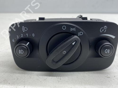 Used Headlight switch FORD FIESTA VI (CB1, CCN) 1.25 (60 hp) 24657517