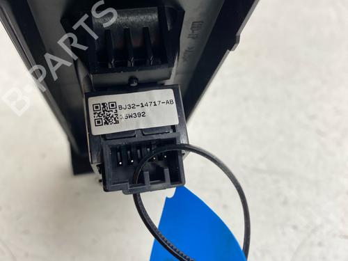 right-rear-window-switch-land-rover-range-rover-evoque-l538-2011-2012-2013-2014-2015-2016-2017-2018-2019-36441478 main image