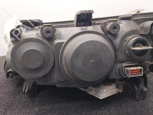 Used Right headlight Right headlight SAAB 9-3 (YS3F, E79, D79, D75) 2.2 TiD (125 hp) 22857114 22857114