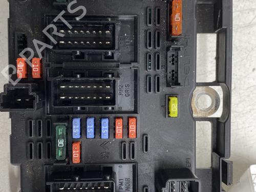 Used Fuse box PEUGEOT 206+ (2L_, 2M_) 1.4 HDi eco 70 (68 hp) 32204355
