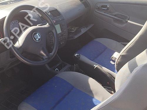 Right headlight SEAT IBIZA II (6K1) 1.9 SDI | BP22850718C29 