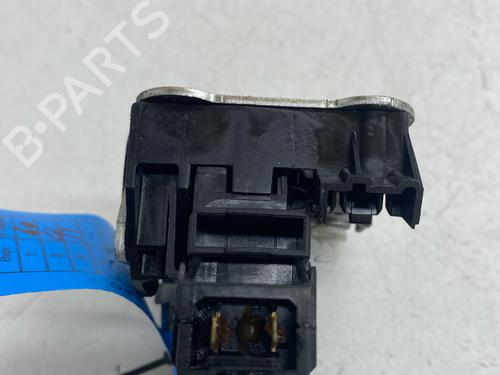 front-right-lock-dacia-lodgy-js_-2012-34203119 main image