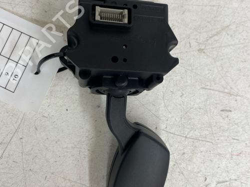 Switch BMW 5 (E60) 530 d | BP37271116I30 - Image 4