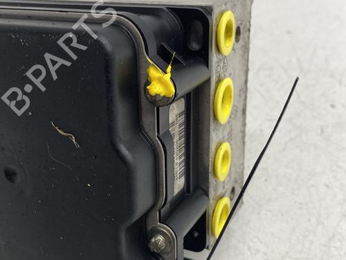 abs-pump-renault-megane-ii-saloon-lm01_-2003-28139602 main image