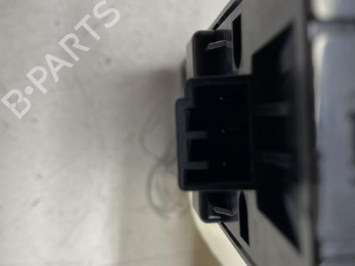 Used Right front window switch Right front window switch JAGUAR XF I (X250) 2.2 D (190 hp) 22861852 22861852