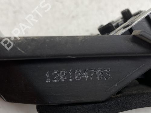 Used Lamp holder Lamp holder RENAULT TWINGO II (CN0_) 1.5 dCi (CN0E) (64 hp) 32065345 32065345