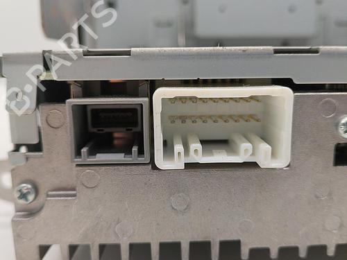 Used Radio Radio CITROËN C4 AIRCROSS 1.6 HDi 115 AWC (114 hp) 22854016 22854016