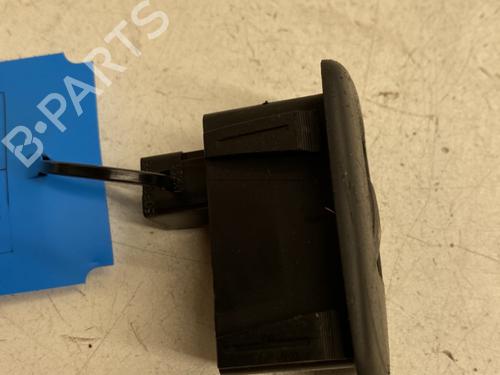 Used Right rear window switch Right rear window switch CITROËN C3 I (FC_, FN_) [2002-2013] 34149328 34149328