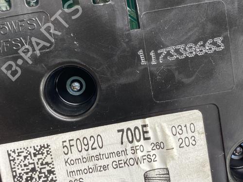 Instrument cluster SEAT ATECA (KH7, KHP) 1.0 TSI | BP31584400C47