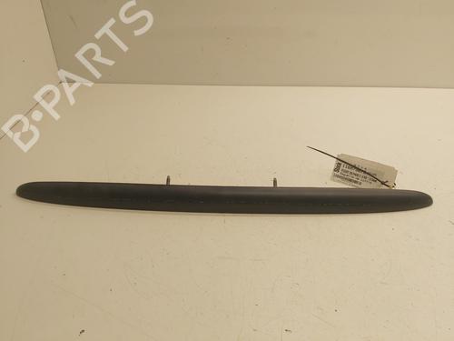 Używane Listwa klapy tylnej / bagażnika PEUGEOT 206 Hatchback (2A/C) 1.6 HDi 110 (109 hp) 30650617