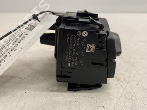 Headlight switch BMW 1 (E87) 118 d | BP26224281I24 
