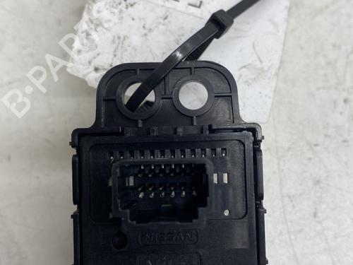 Used Switch Switch NISSAN X-TRAIL III (T32_, T32R, T32RR) 1.6 dCi (T32) (130 hp) 25654014 25654014