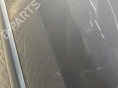 Used Right front door Right front door 22851523 22851523