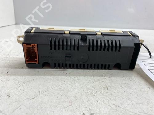 display-monitor-citroen-c3-picasso-sh_-2008-36880599 main image