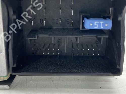 radio-bmw-1-e81-2006-2007-2008-2009-2010-2011-2012-24467254 main image